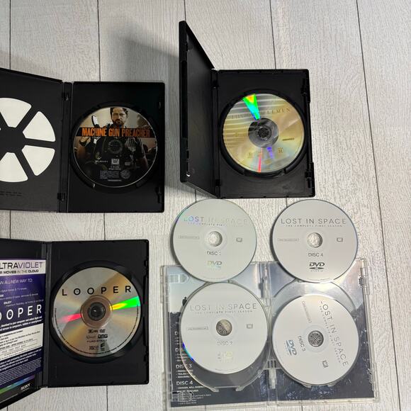 10 Movie DVD Bundle – Looper, Star Trek, The Gentlemen, Machine Gun Preacher - Picture 3 of 13